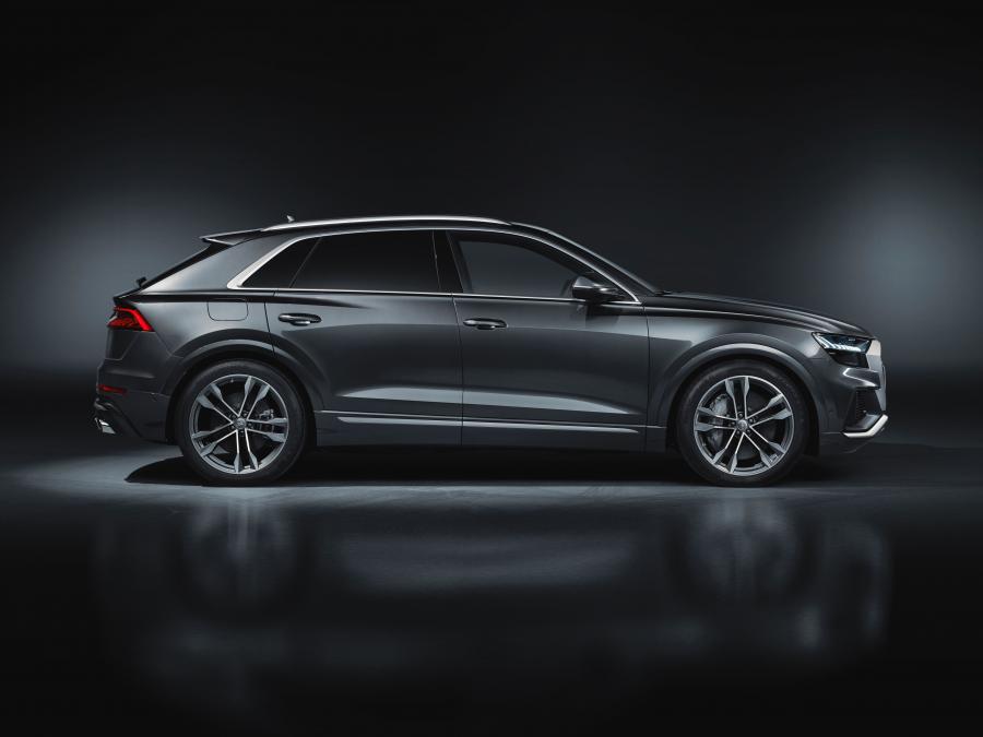  Audi SQ8 TDI 2019 года  (WW) (фото 14 из 79)